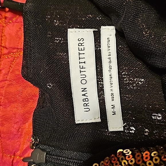 Urban outfitters rose Gold sequin mini dress - Picture 3 of 7